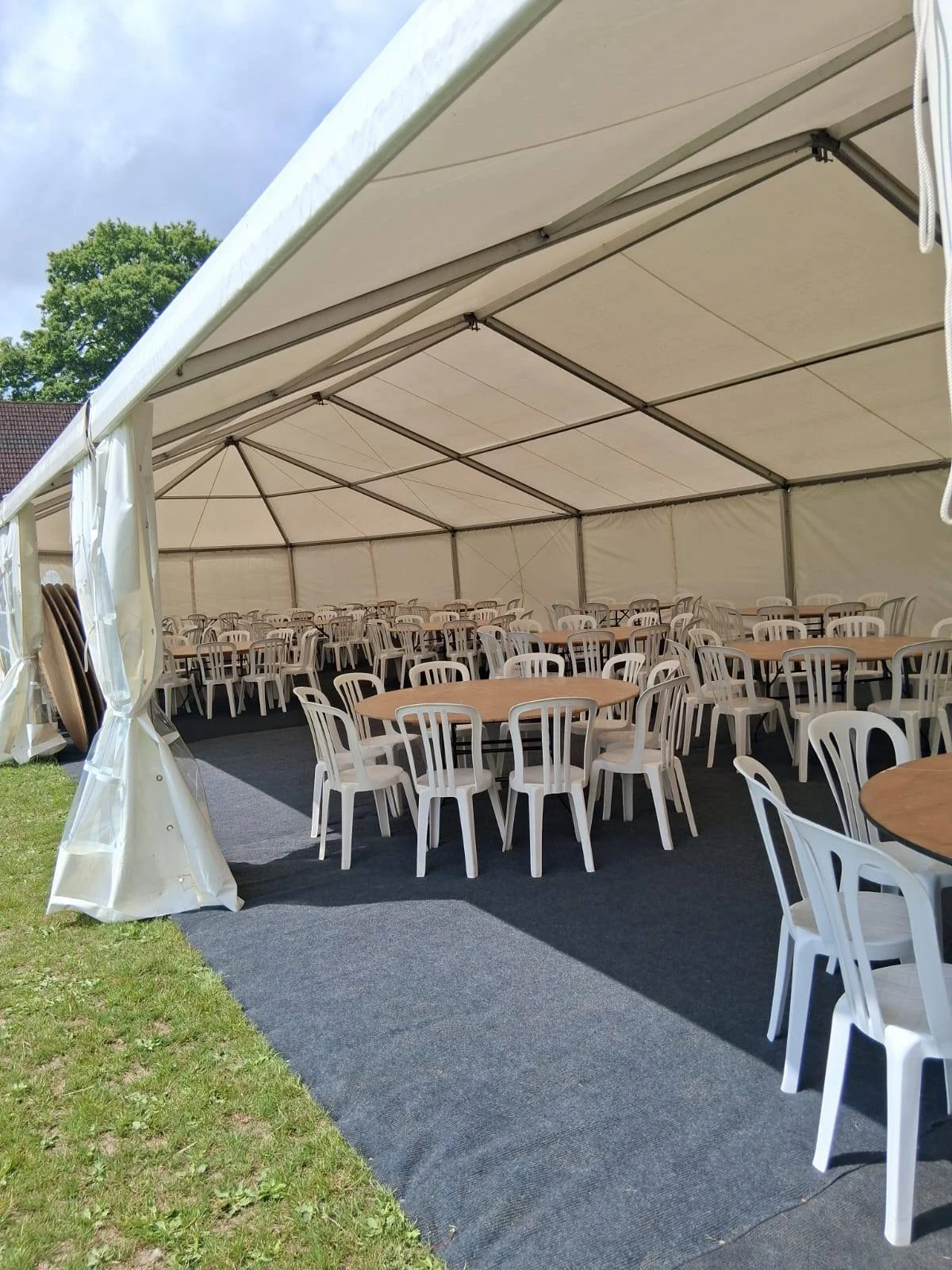 Elegant wedding marquee